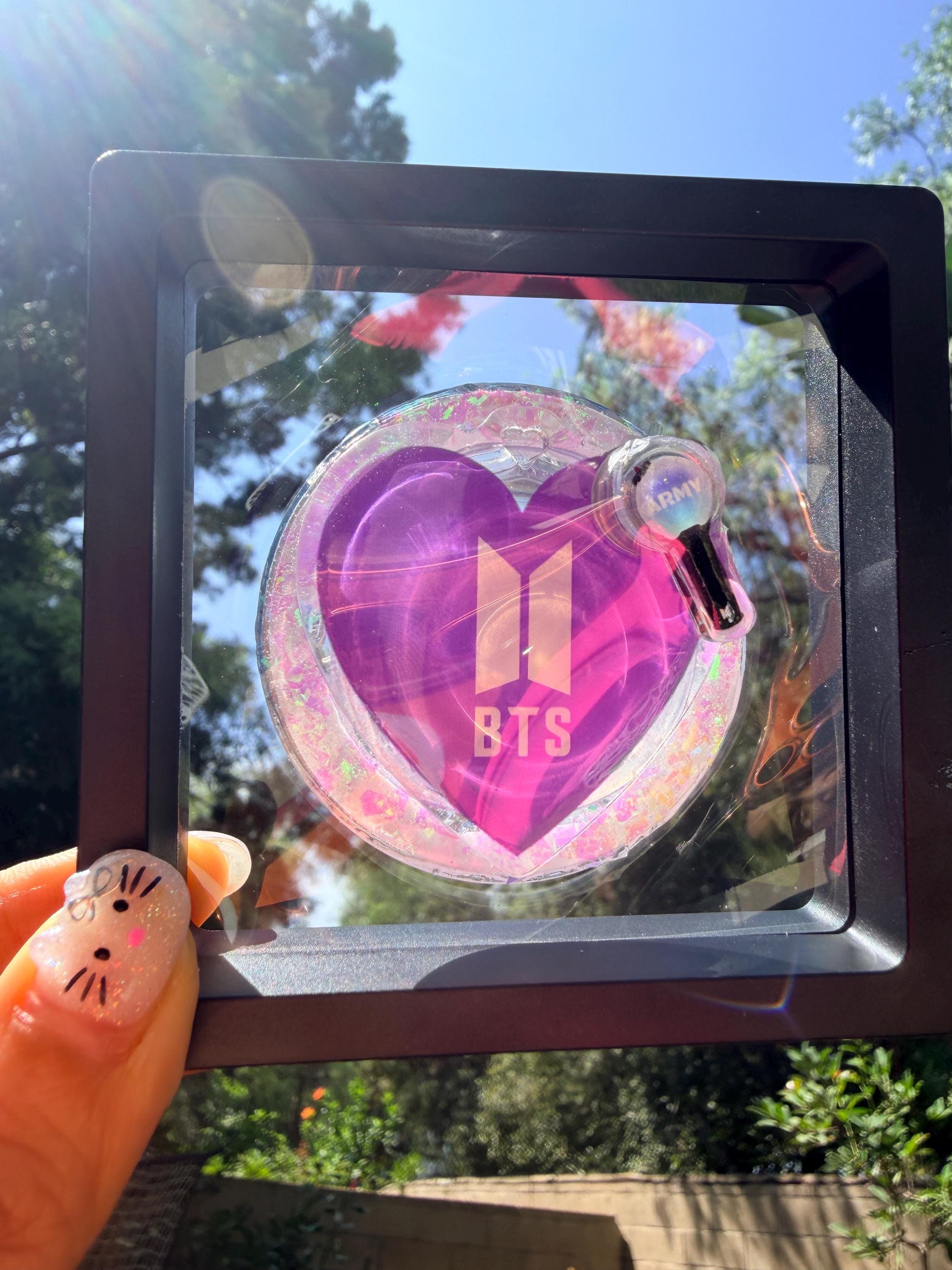 K-Pop Inspired Spinning MagSafe Phone Grip, Handmade Glitter Heart Phone Grip, Light Stick Spinner
