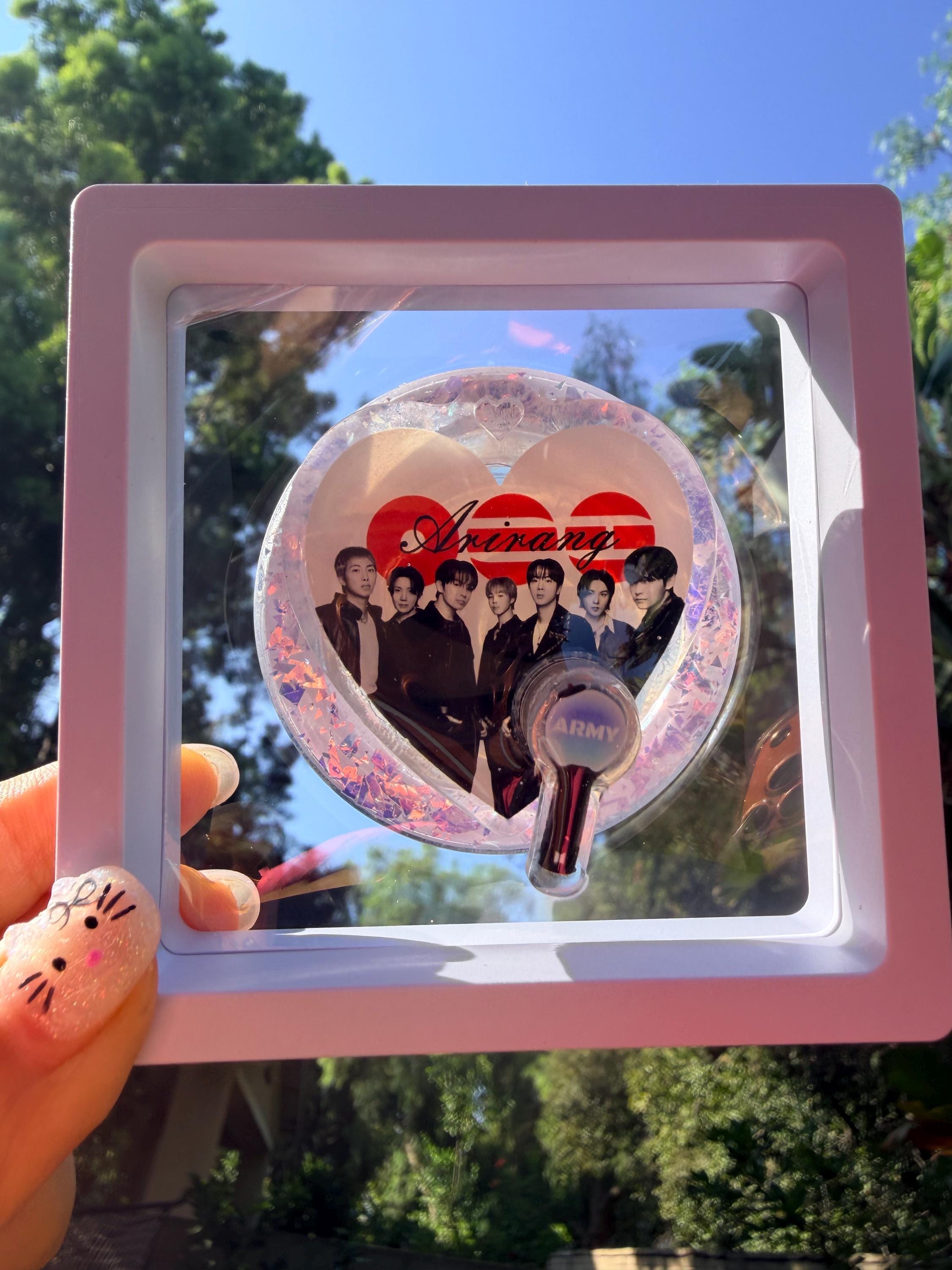 K-Pop Inspired Spinning MagSafe Phone Grip, Handmade Glitter Heart Phone Grip, Light Stick Spinner