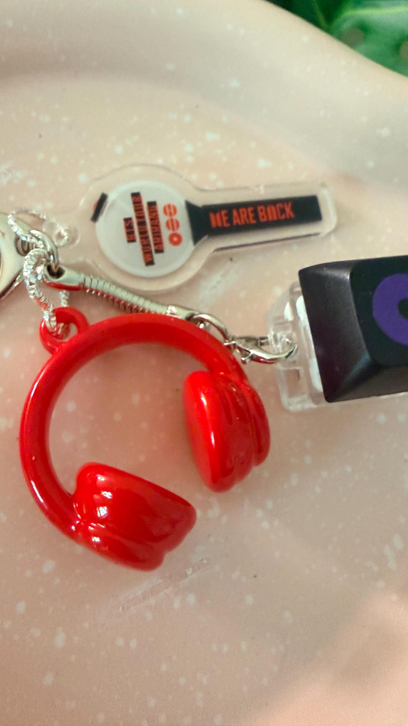 K-POP Inspired LED Light-Up Mini Keyboard Clicker Keychain with Headphone Charm