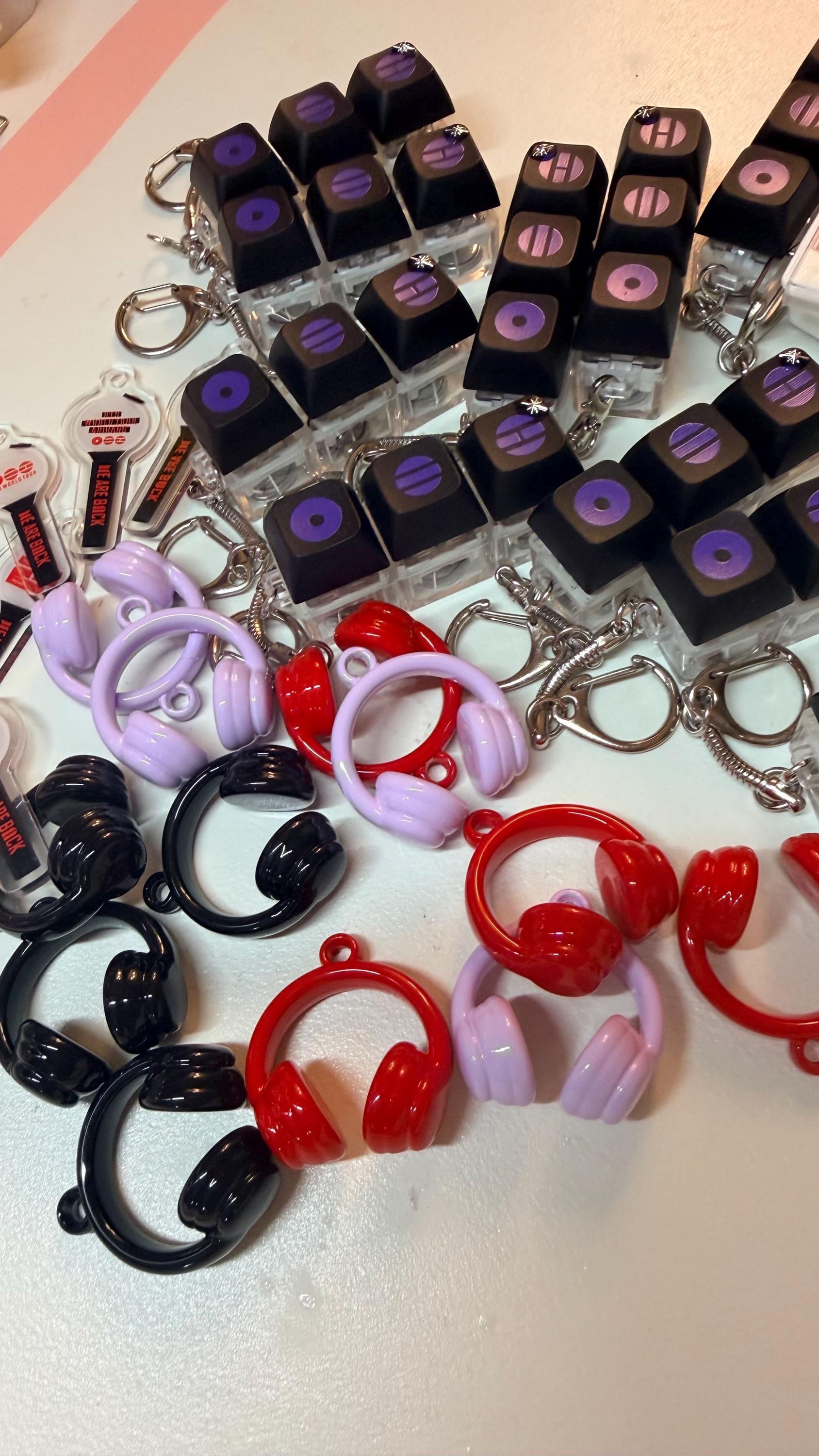 K-POP Inspired LED Light-Up Mini Keyboard Clicker Keychain with Headphone Charm