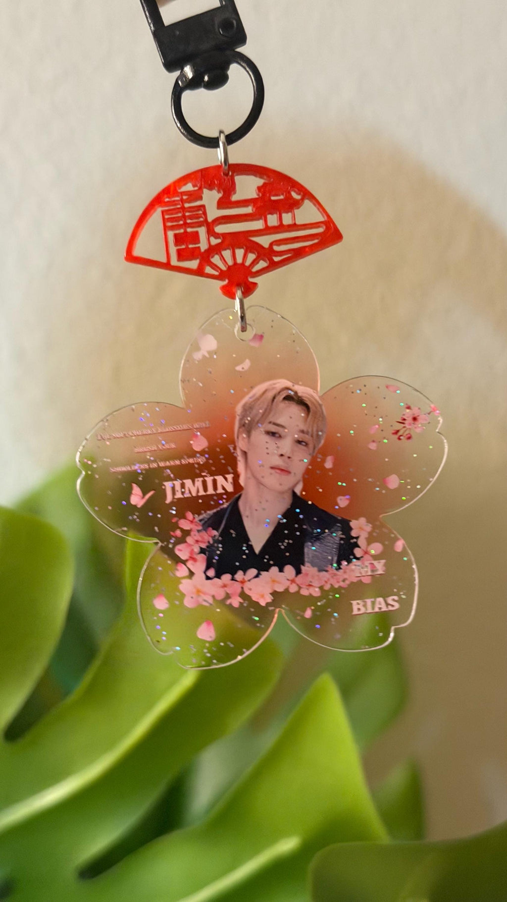 K-pop Glitter Cherry Blossom Keychain – Pink Floral Bag Charm