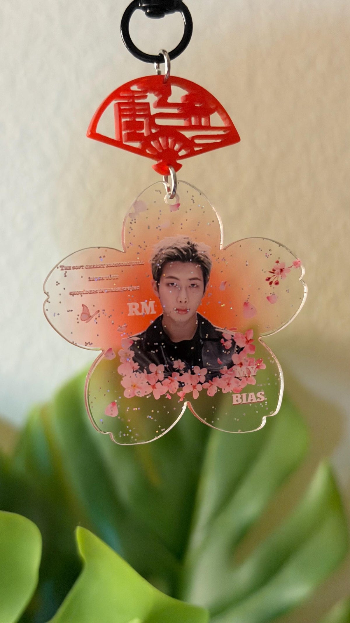 K-pop Glitter Cherry Blossom Keychain – Pink Floral Bag Charm