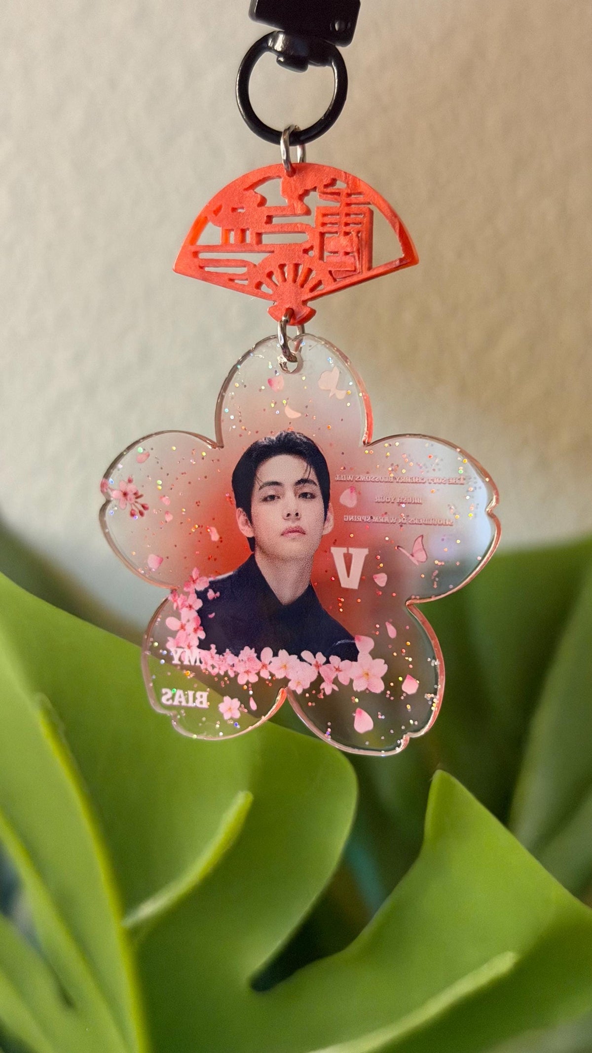 K-pop Glitter Cherry Blossom Keychain – Pink Floral Bag Charm