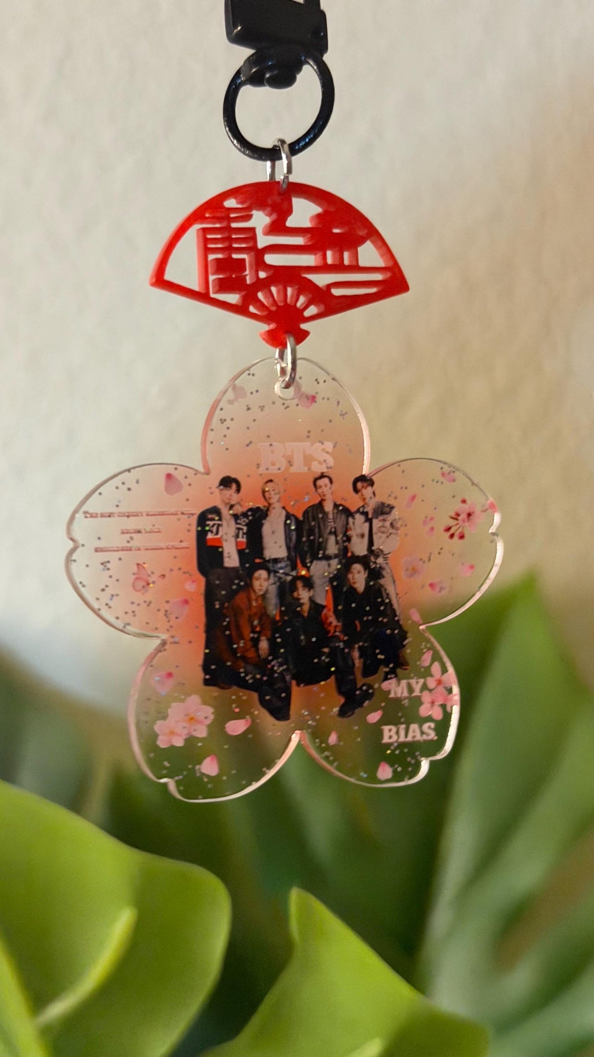 K-pop Glitter Cherry Blossom Keychain – Pink Floral Bag Charm