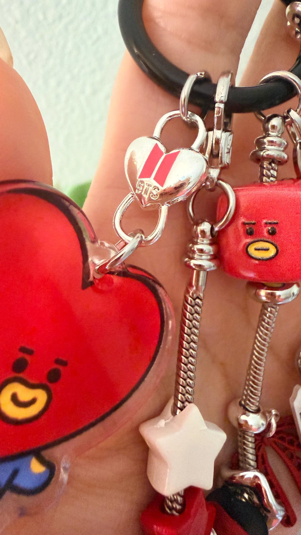 K-Pop BT21 Chain Keyring | Birthday and Signature Acrylic Tag | Phone Charm, Bag Charm and Keychain