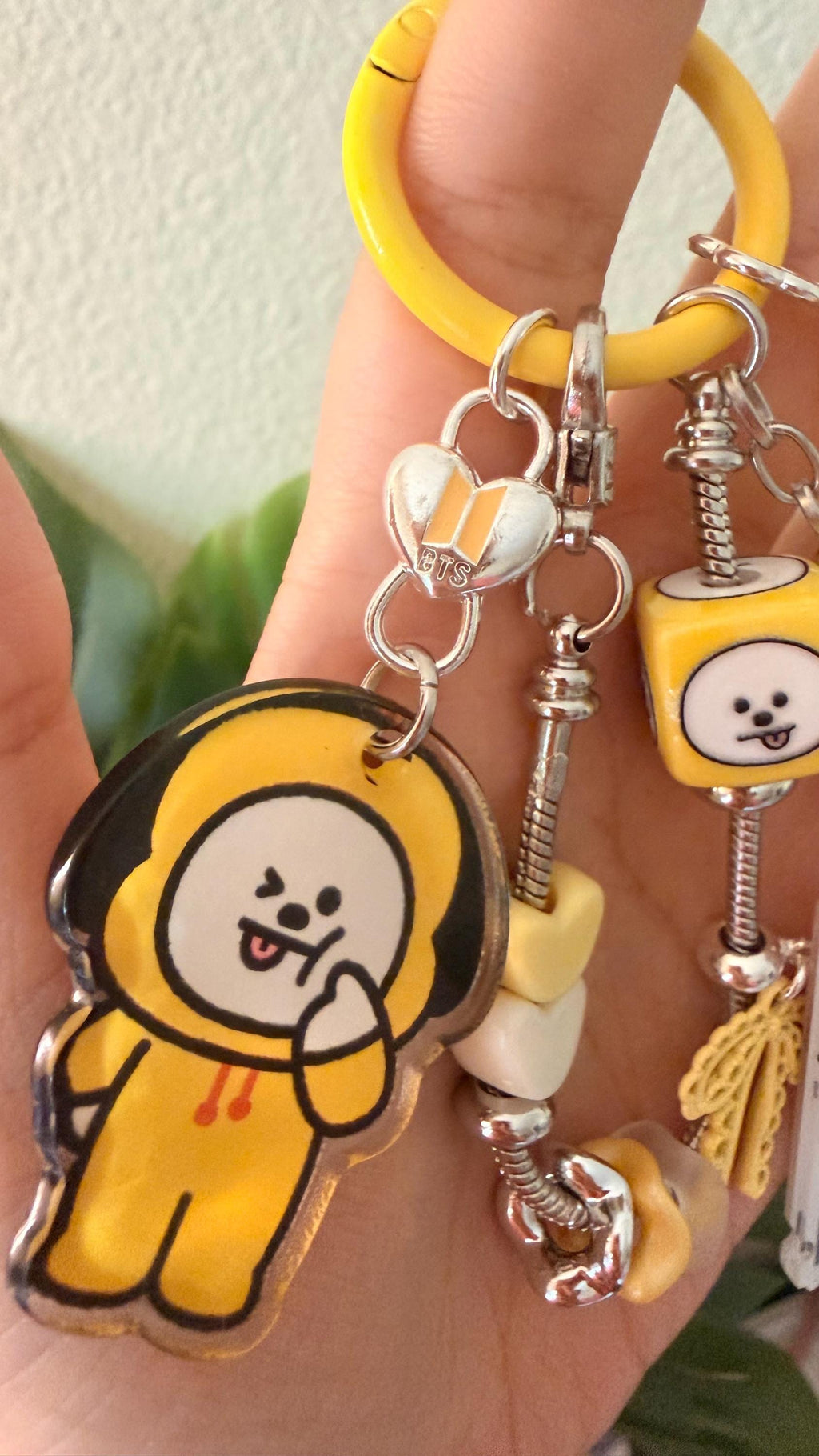 K-Pop BT21 Chain Keyring | Birthday and Signature Acrylic Tag | Phone Charm, Bag Charm and Keychain