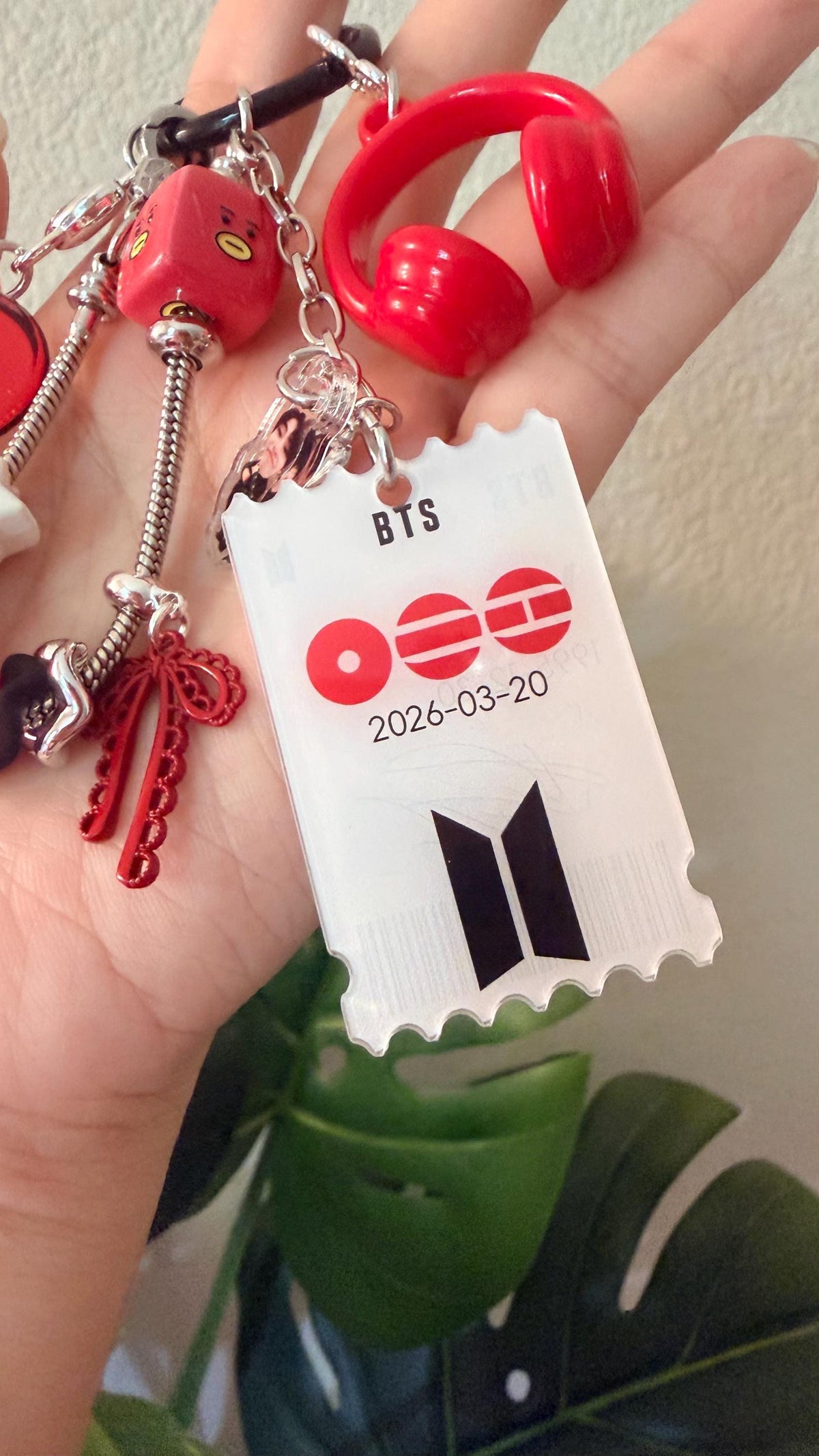 K-Pop BT21 Chain Keyring | Birthday and Signature Acrylic Tag | Phone Charm, Bag Charm and Keychain